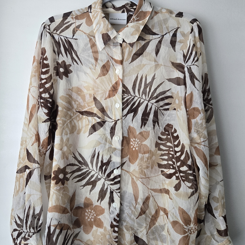 Alfred Dunner Beige and Brown Floral Shirt-Size LARGE